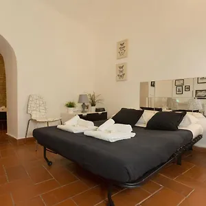  Apartment Grotto Experience 5pax