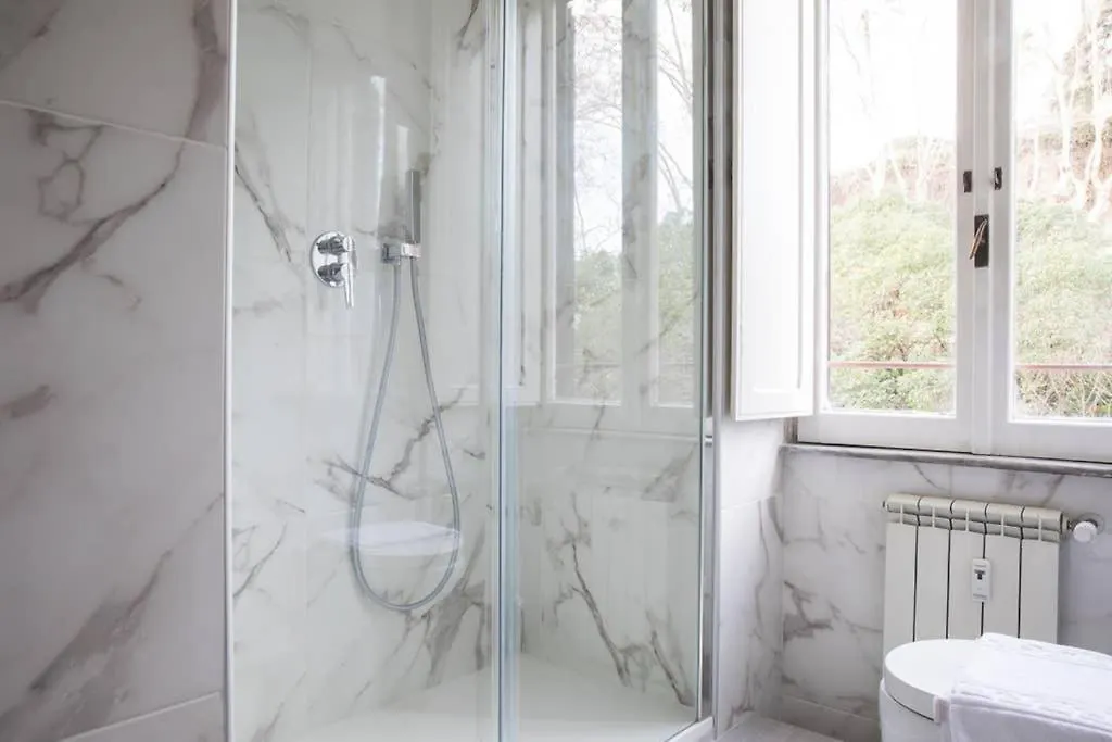 Silver Luxury Jacuzzi Suite Trastevere - Top Collection Rome